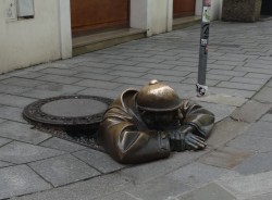 Bratislava: Arbeiter-Denkmal