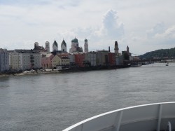 Passau von der Donau aus